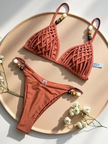 Sexy marron Bikini ensemble femmes perles sangle trou sur Push Up soutien-gorge string maillot de bain brésilien plage
